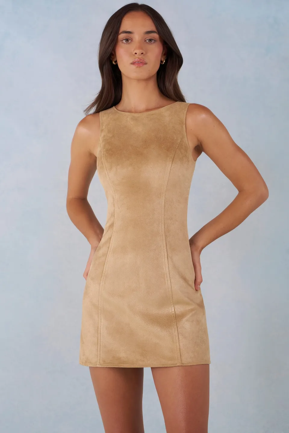 Oh Polly robe mini trapèze suédine camel col montant
