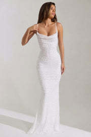 Oh Polly Nivalis robe maxi blanche dos nu à perles