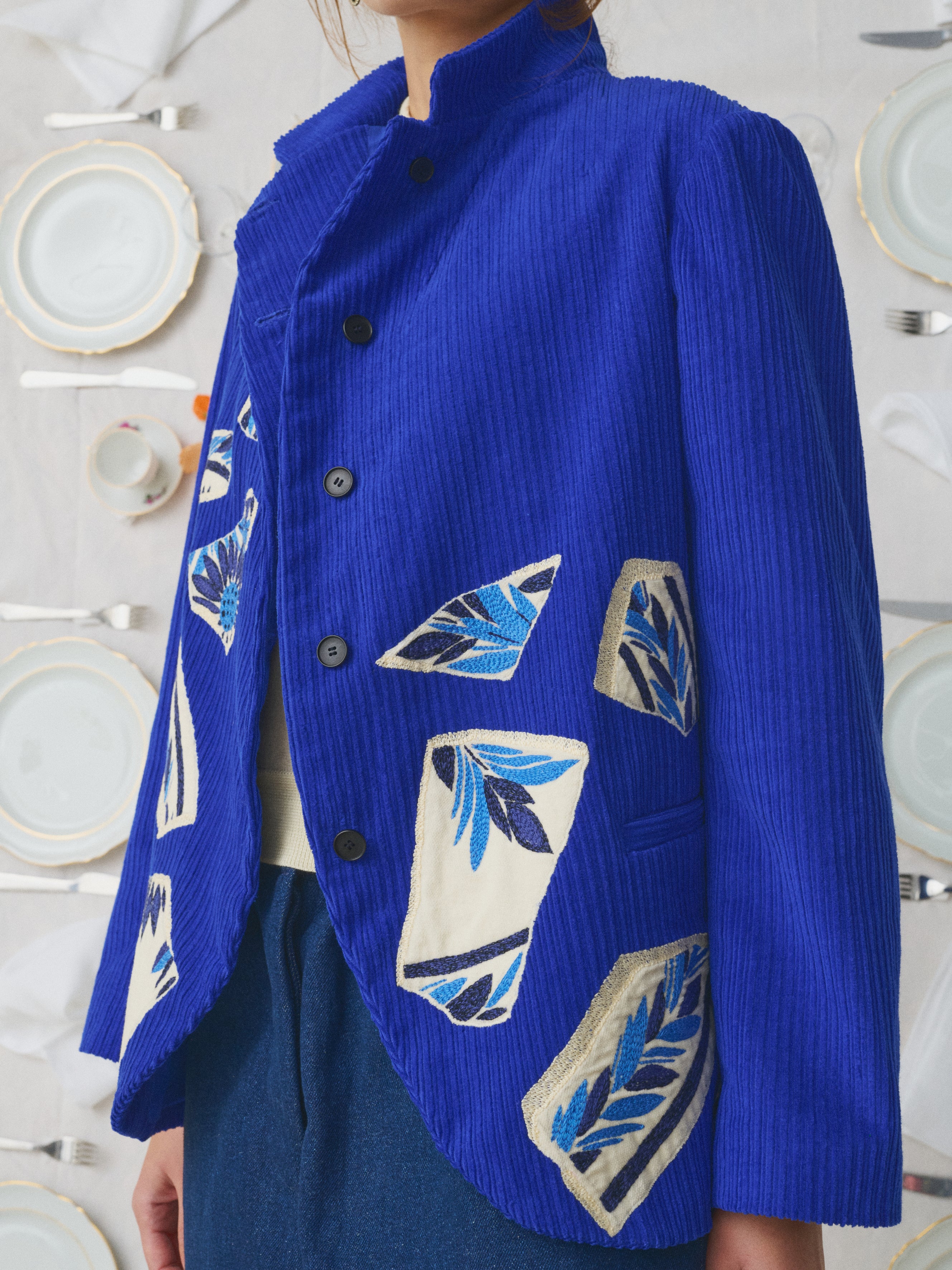 MII Mii à table Veste Ellie veste brodée Assiette Cassée