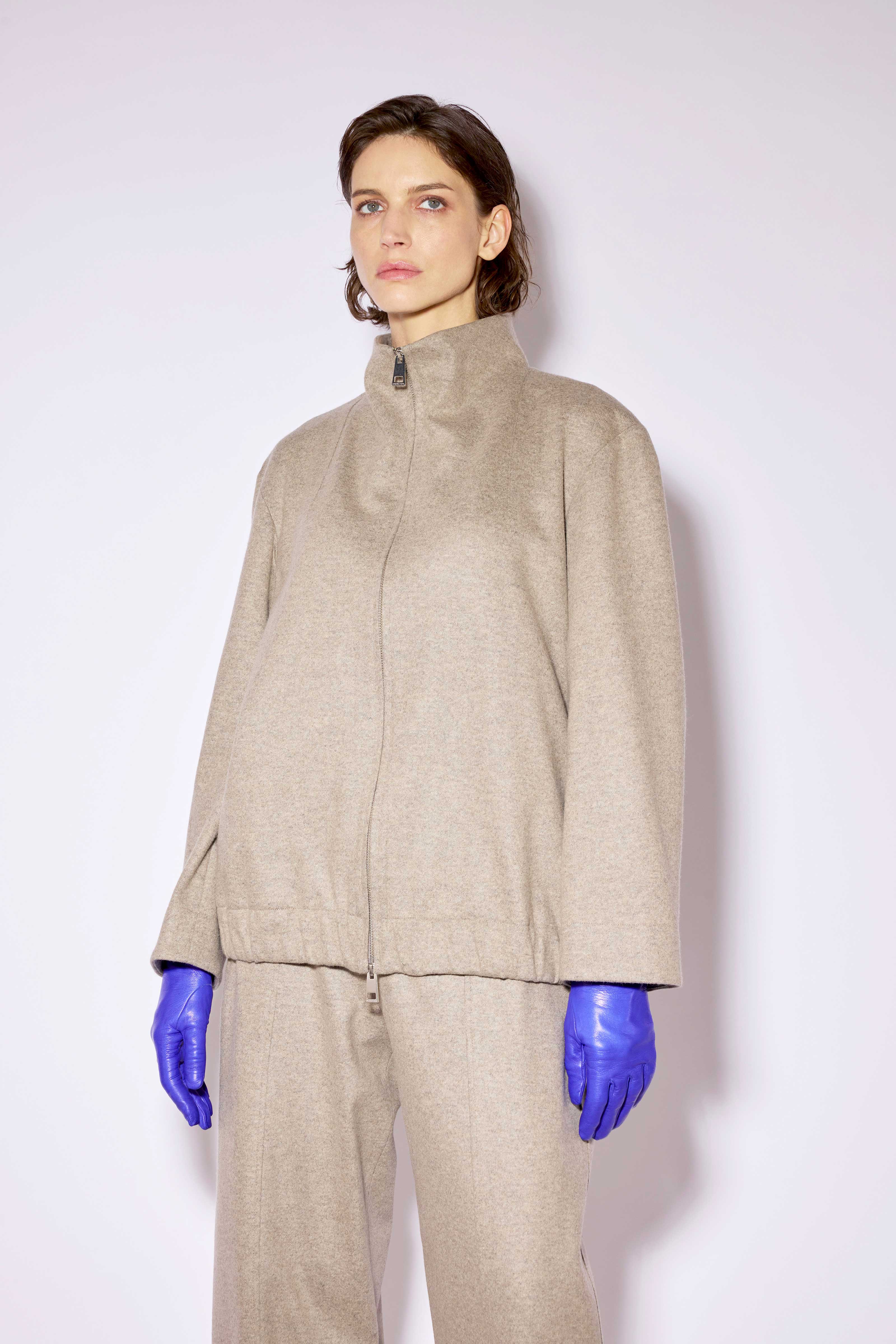 Liviana Conti Danver veste marron cachemire 38