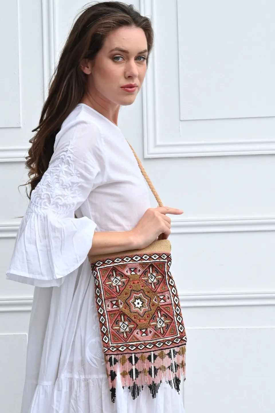 CHICOSOLEIL HIPPIE sac raffia brodé main