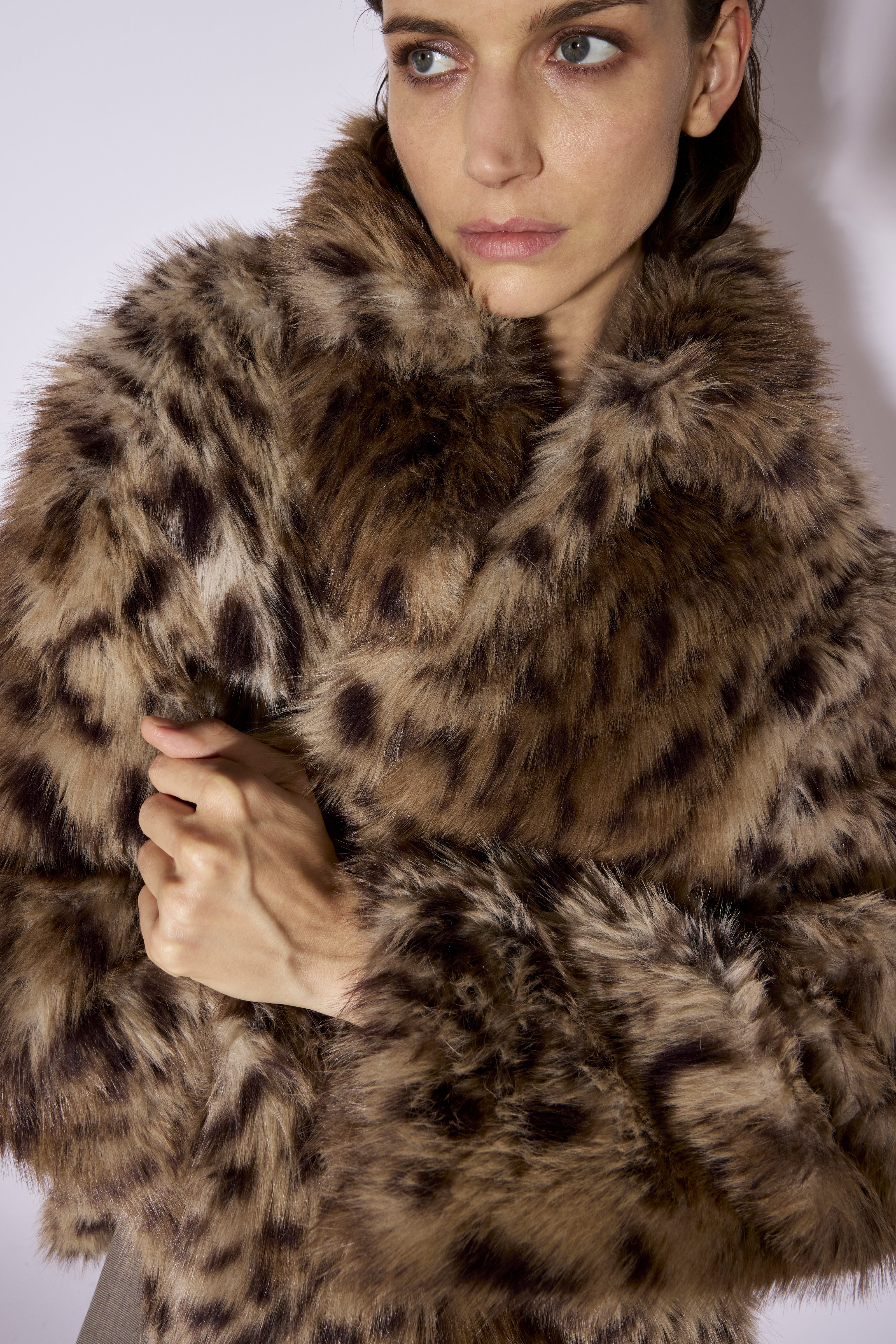 Liviana Conti Micheal Manteau Fausse Fourrure Lynx Col Revers