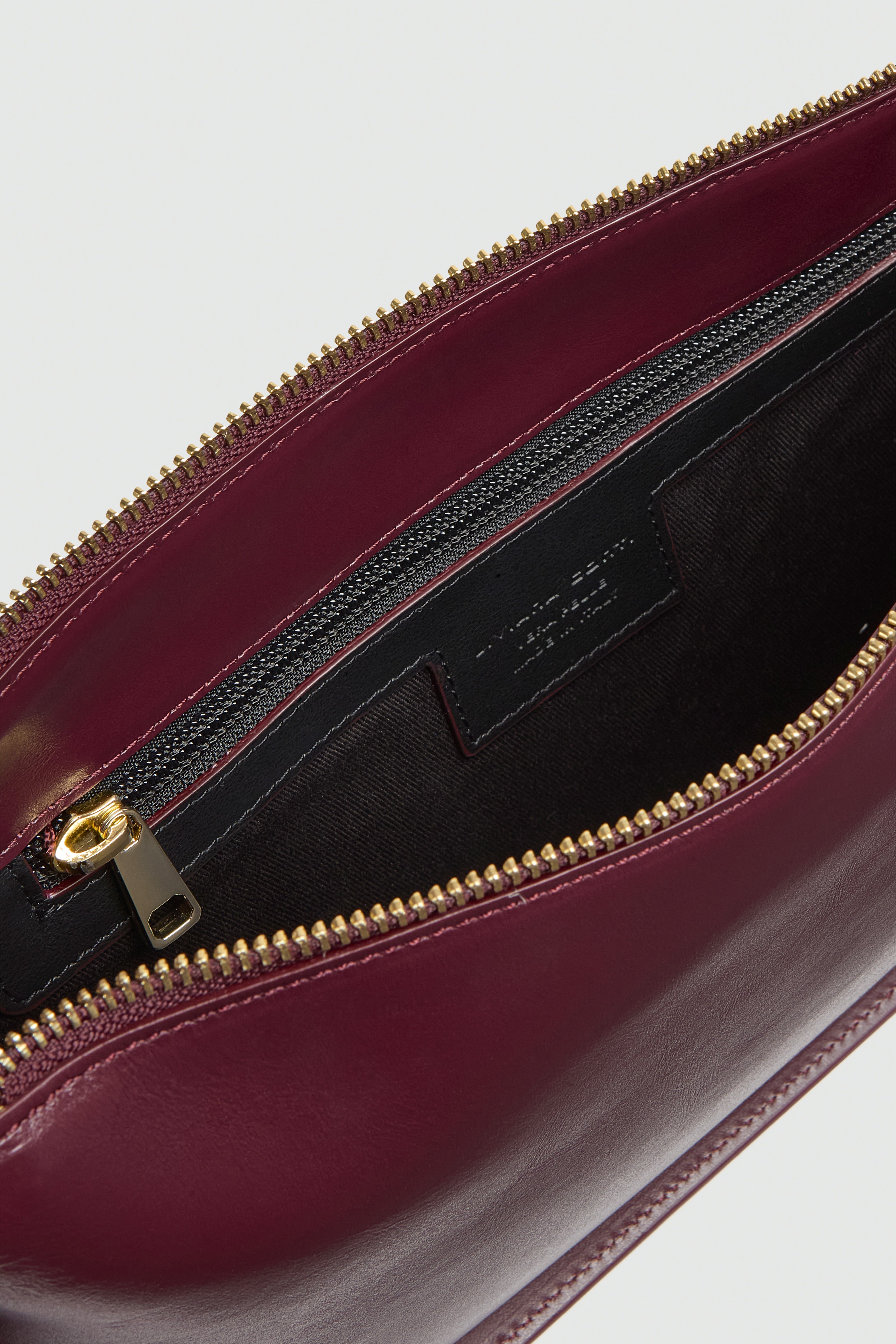 Liviana Conti Sac Caroline épaule cuir aubergine