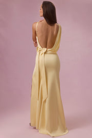 Oh Polly 15785 robe satin butter longue fendue