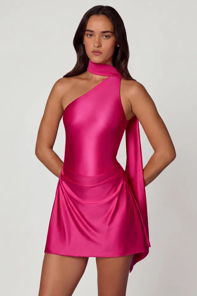Oh Polly Kiraz 14555 mini robe rose fuchsia satin foulard