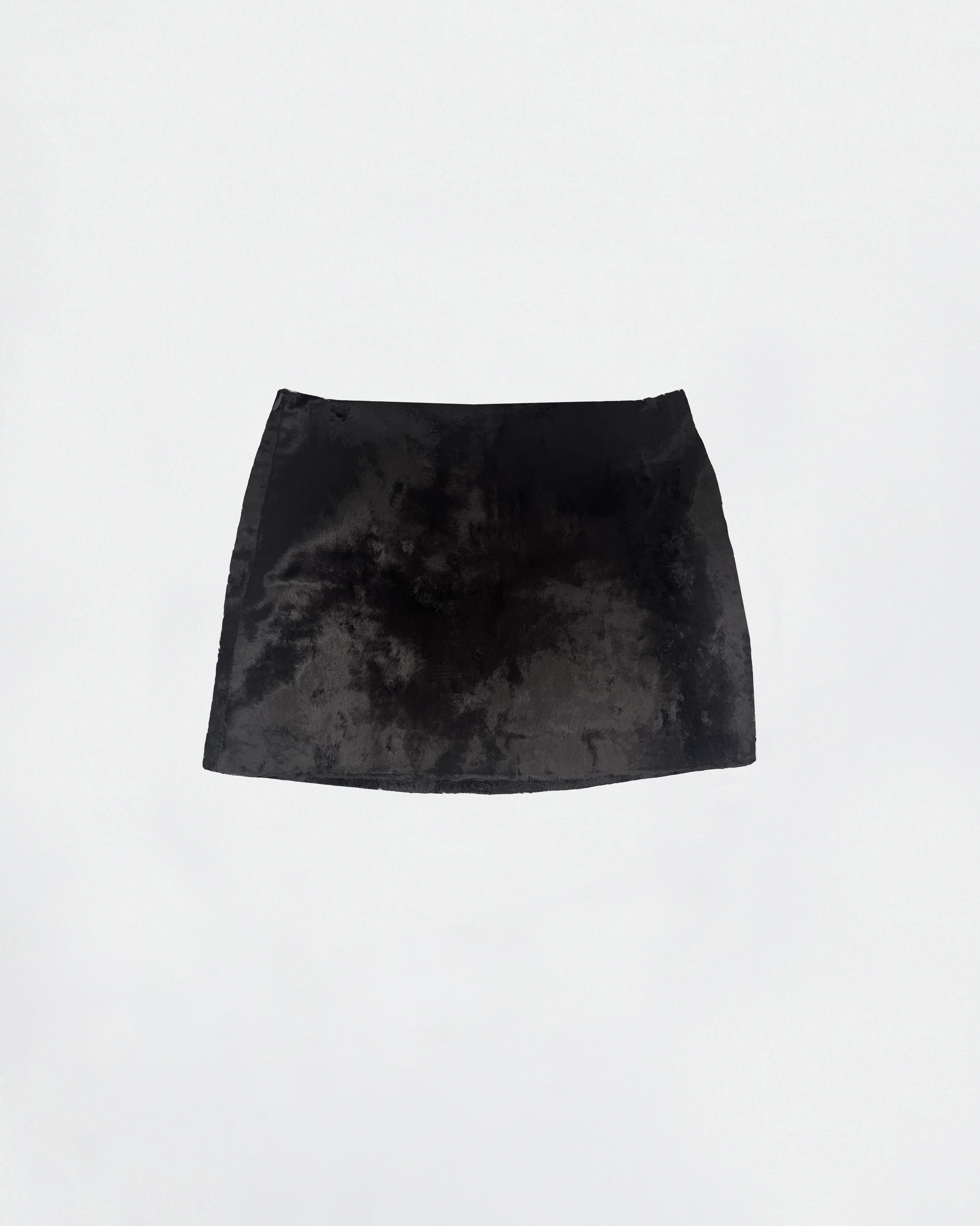 The Ethiquette Charli Black Galant mini jupe fausse fourrure