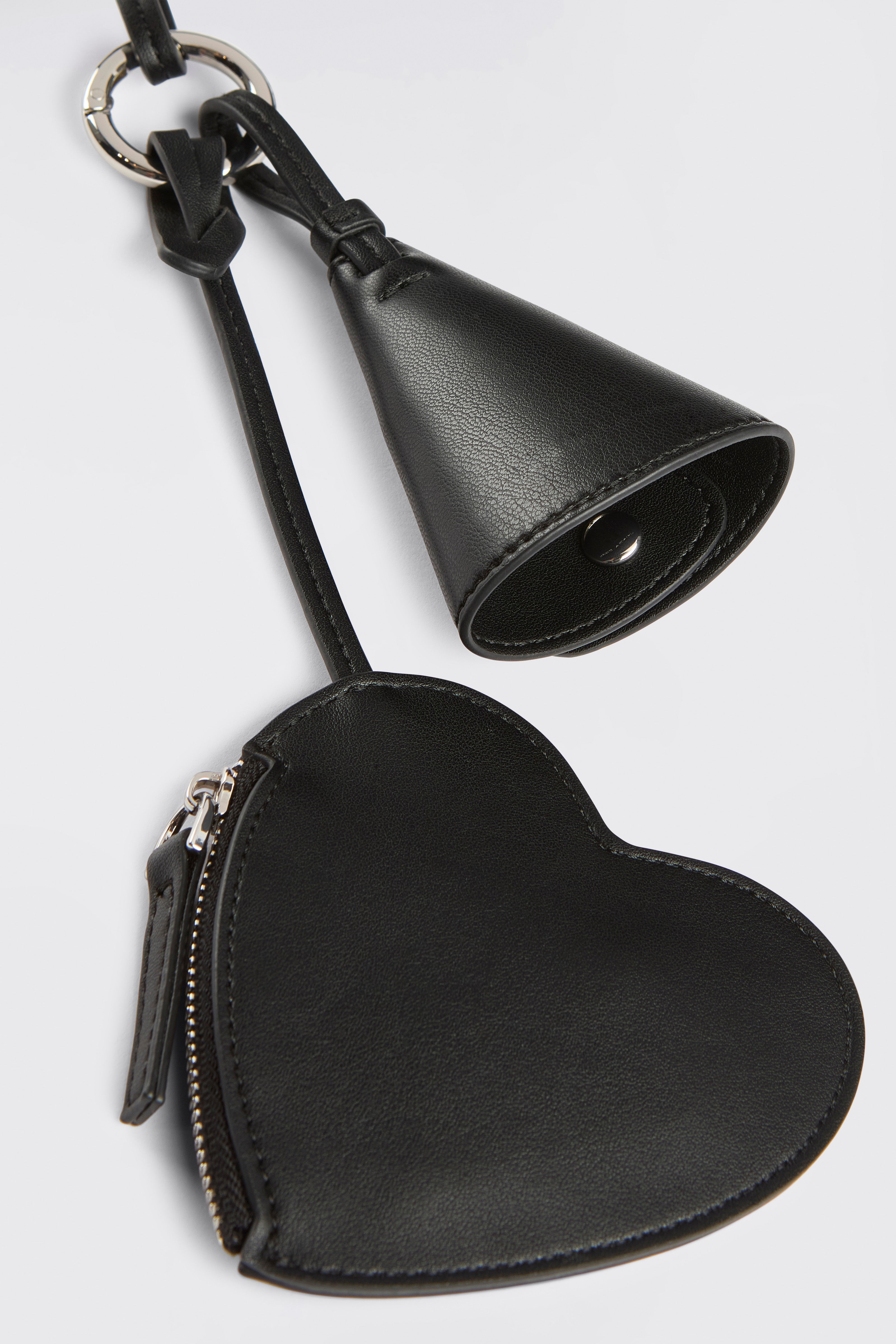 Liviana Conti Jason A6SB02 collier charm noir unique