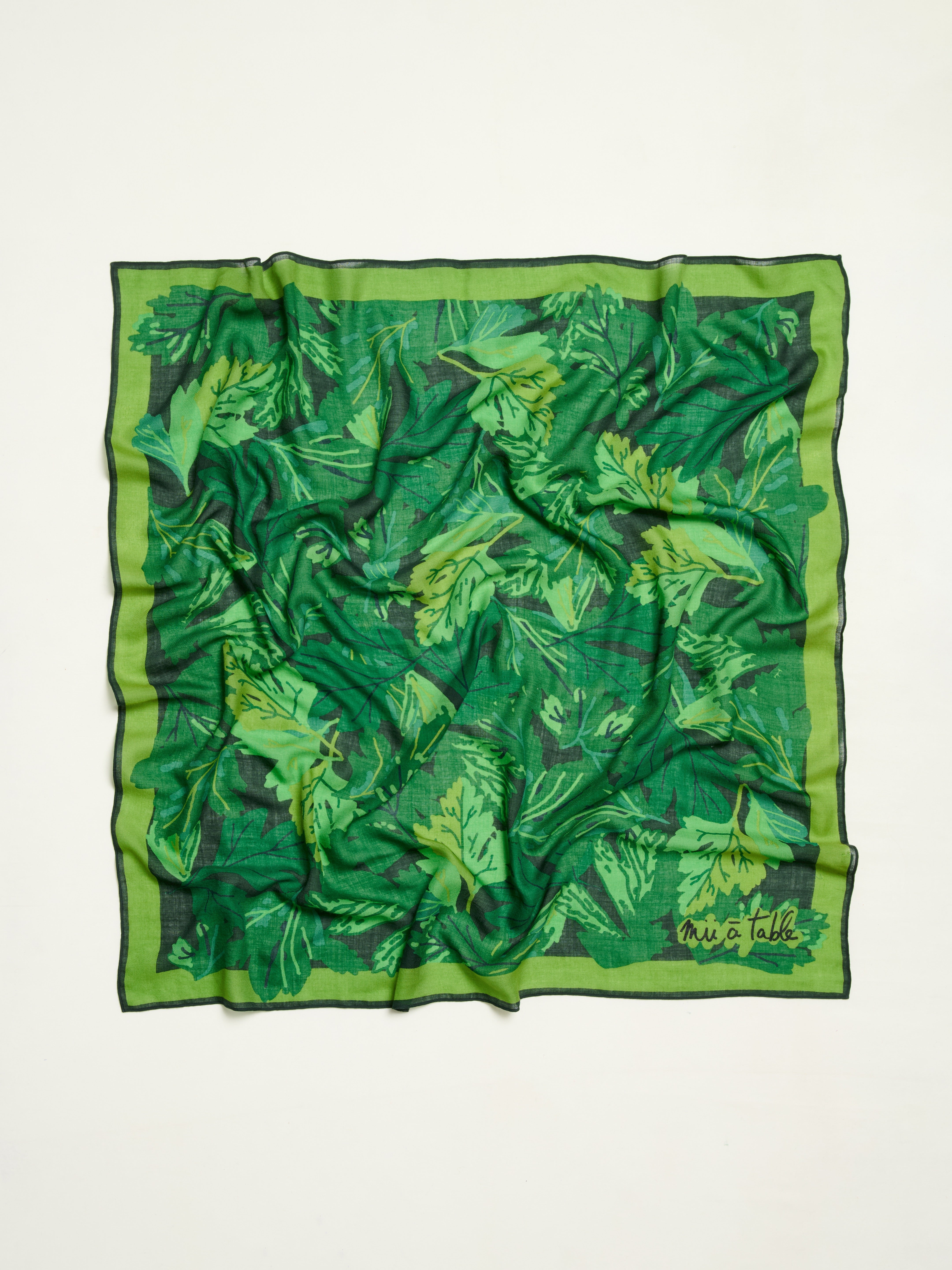 MII Mii à table Carré Laine 100 foulard vert Le Potager