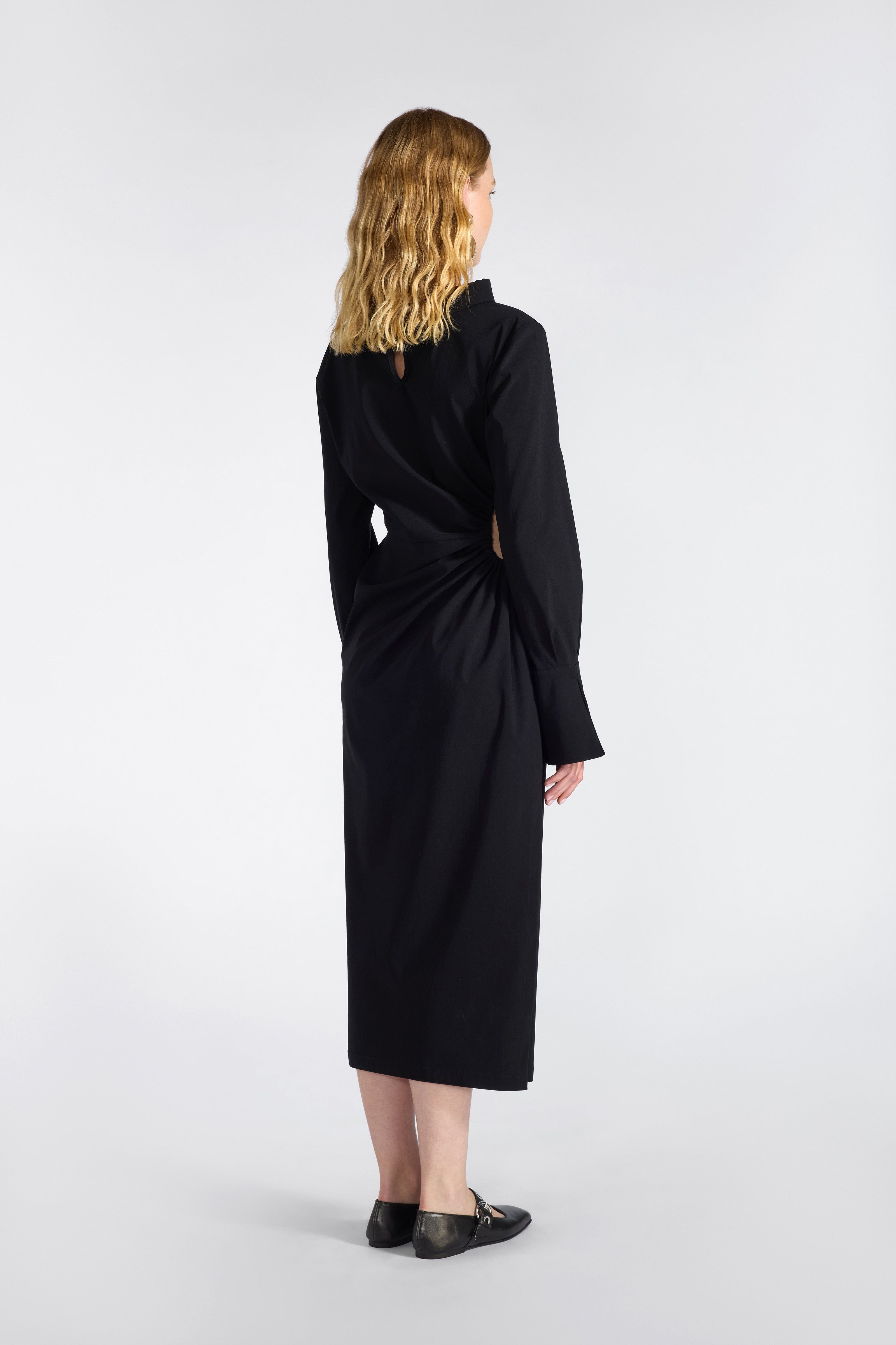 Liviana Conti Abigail robe crayon noire viscose stretch