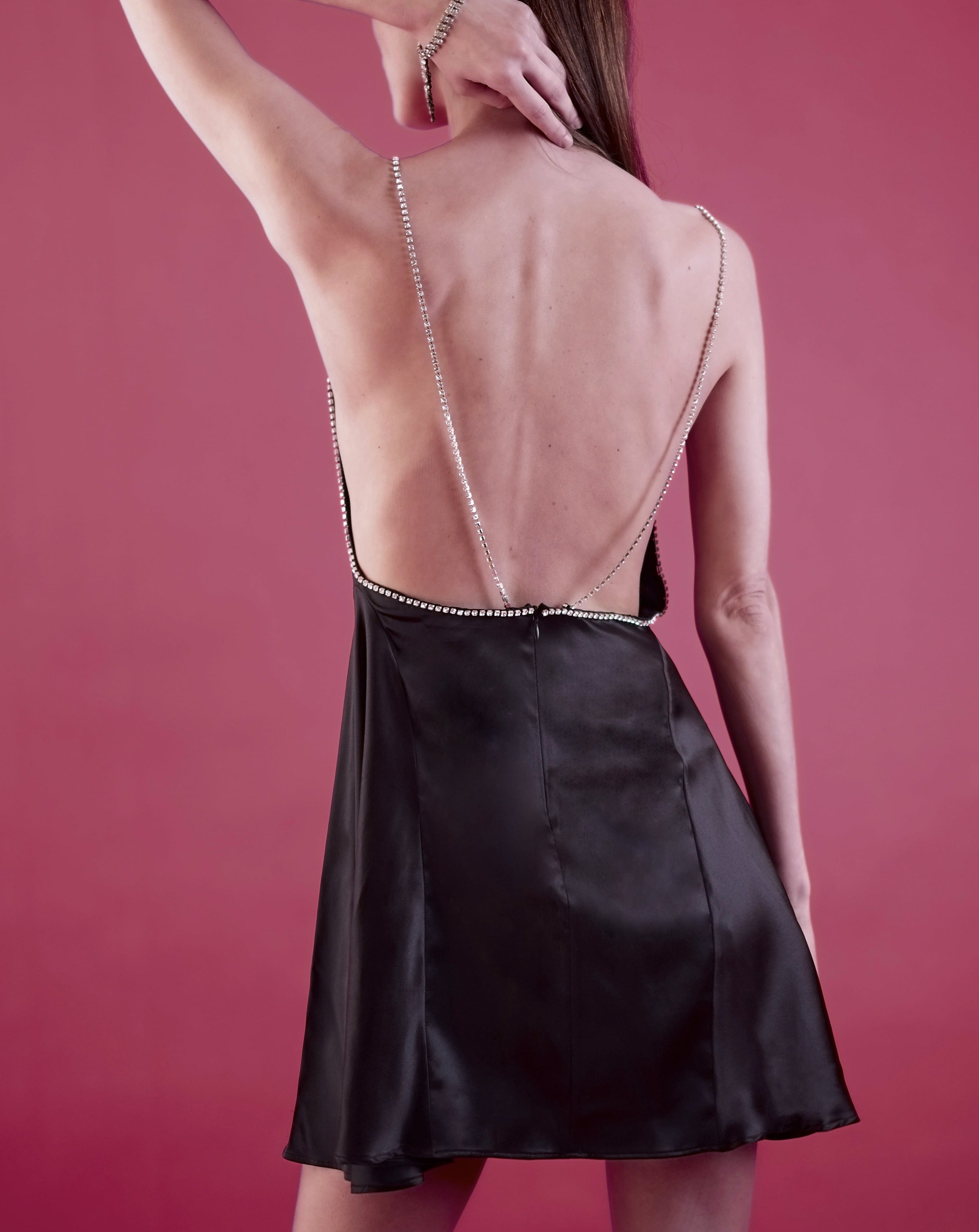 The Ethiquette Jenna Black Dress robe satin soie noire S