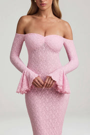 Oh Polly Verena robe maxi rose dentelle épaules nues