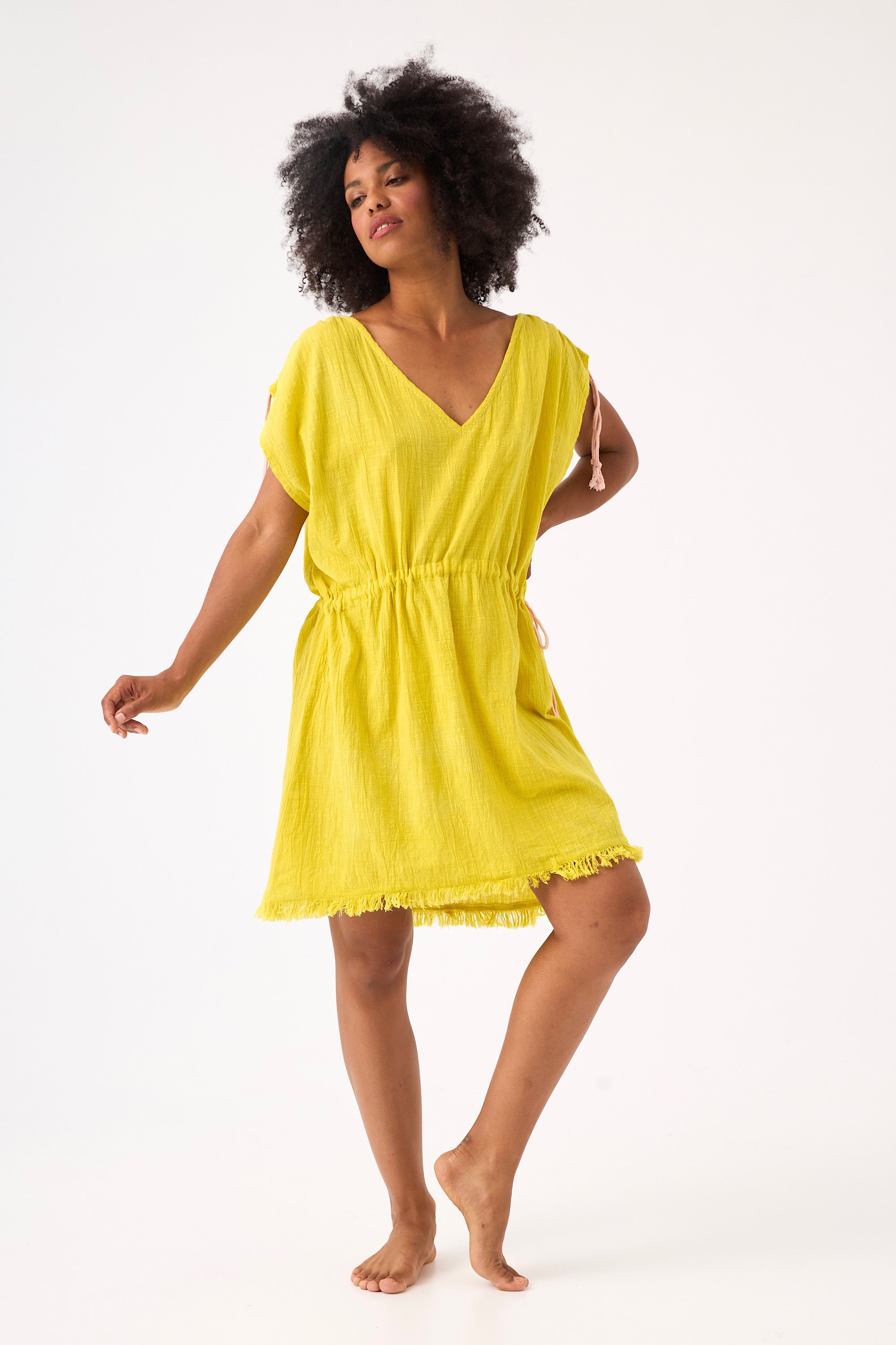 Chicosoleil Callie robe jaune courte coton slub poches