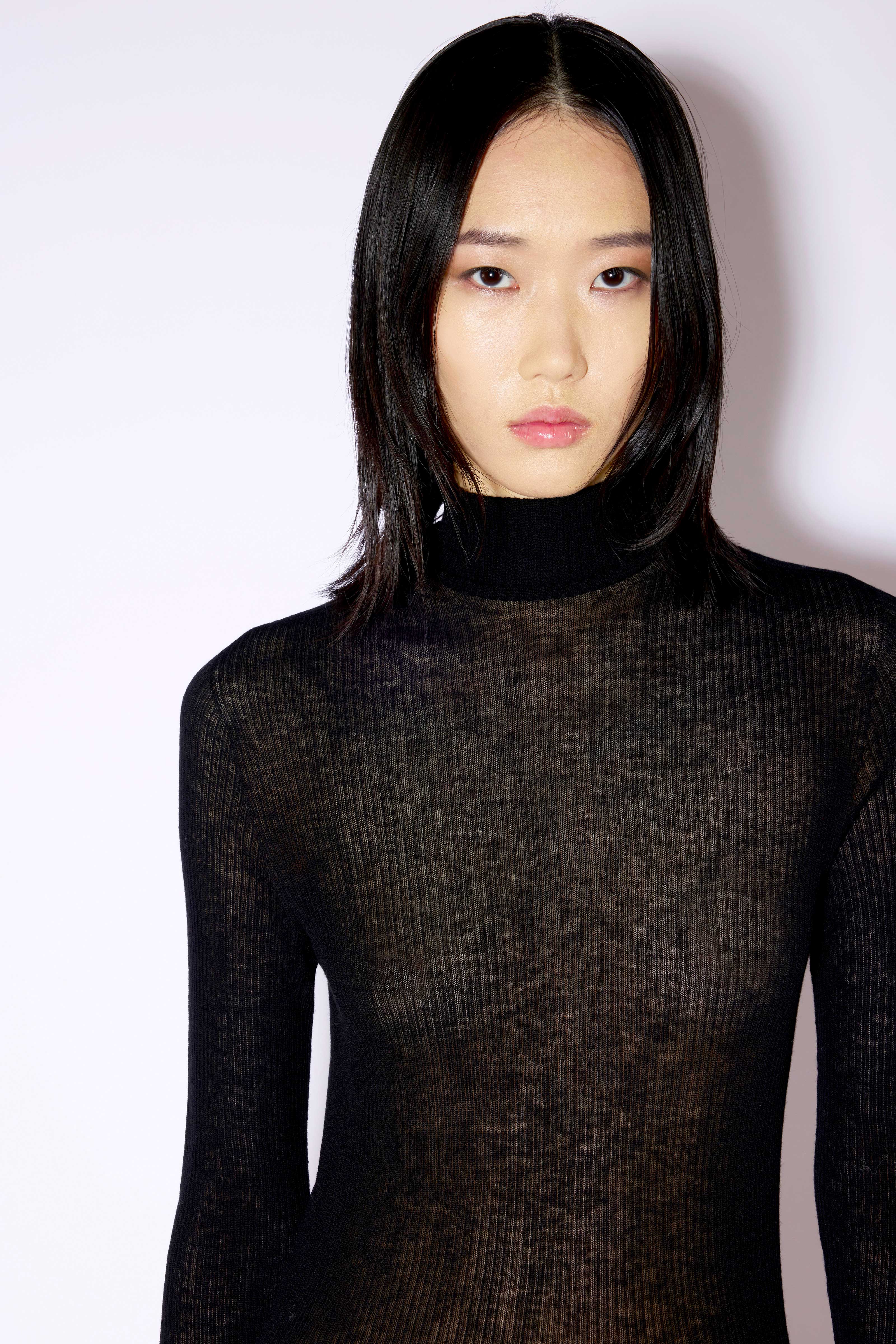 Liviana Conti Gilda pull laine noir col haut