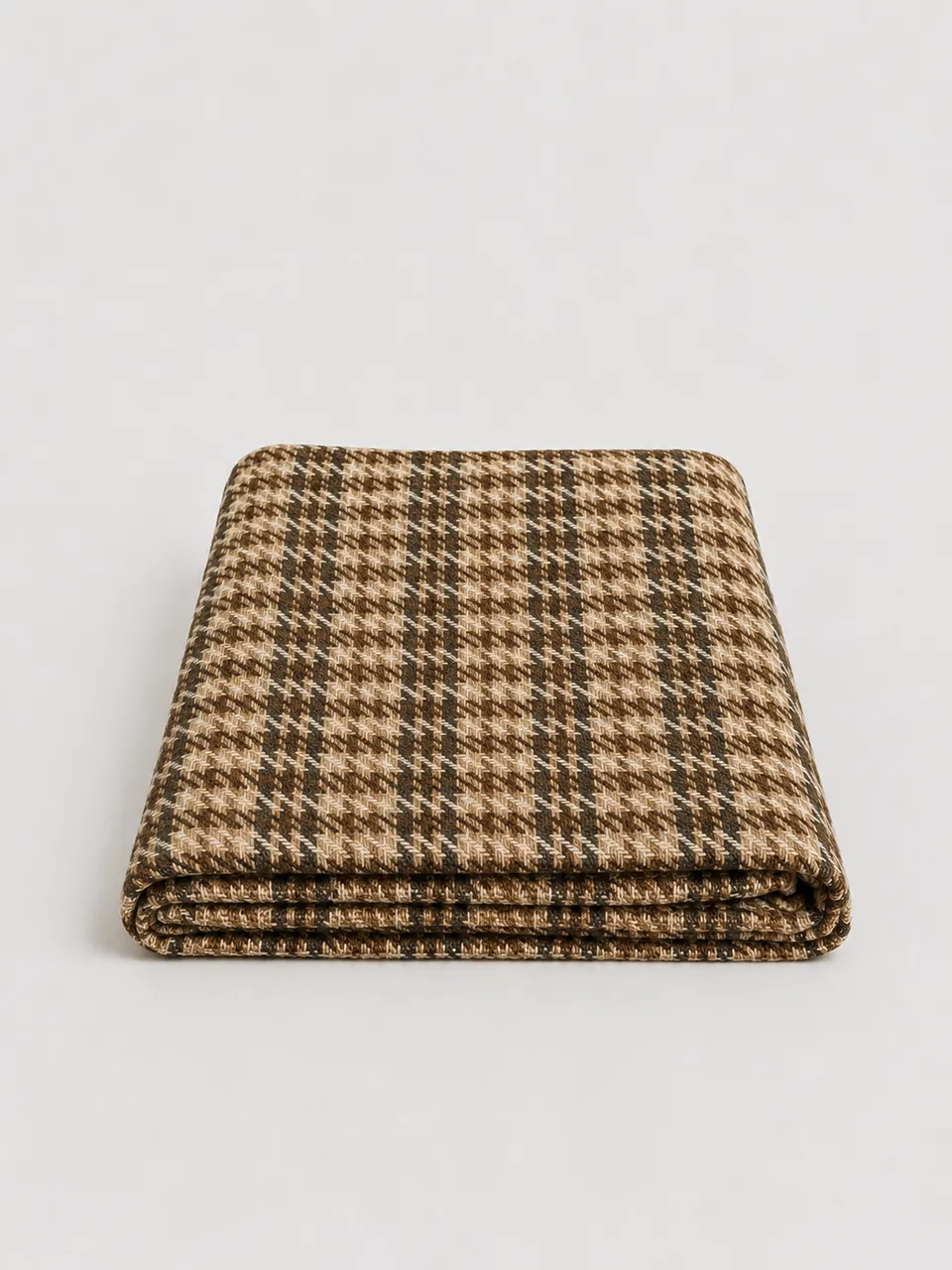 The Ethiquette Bed runner in Villeroy chemin de lit tweed