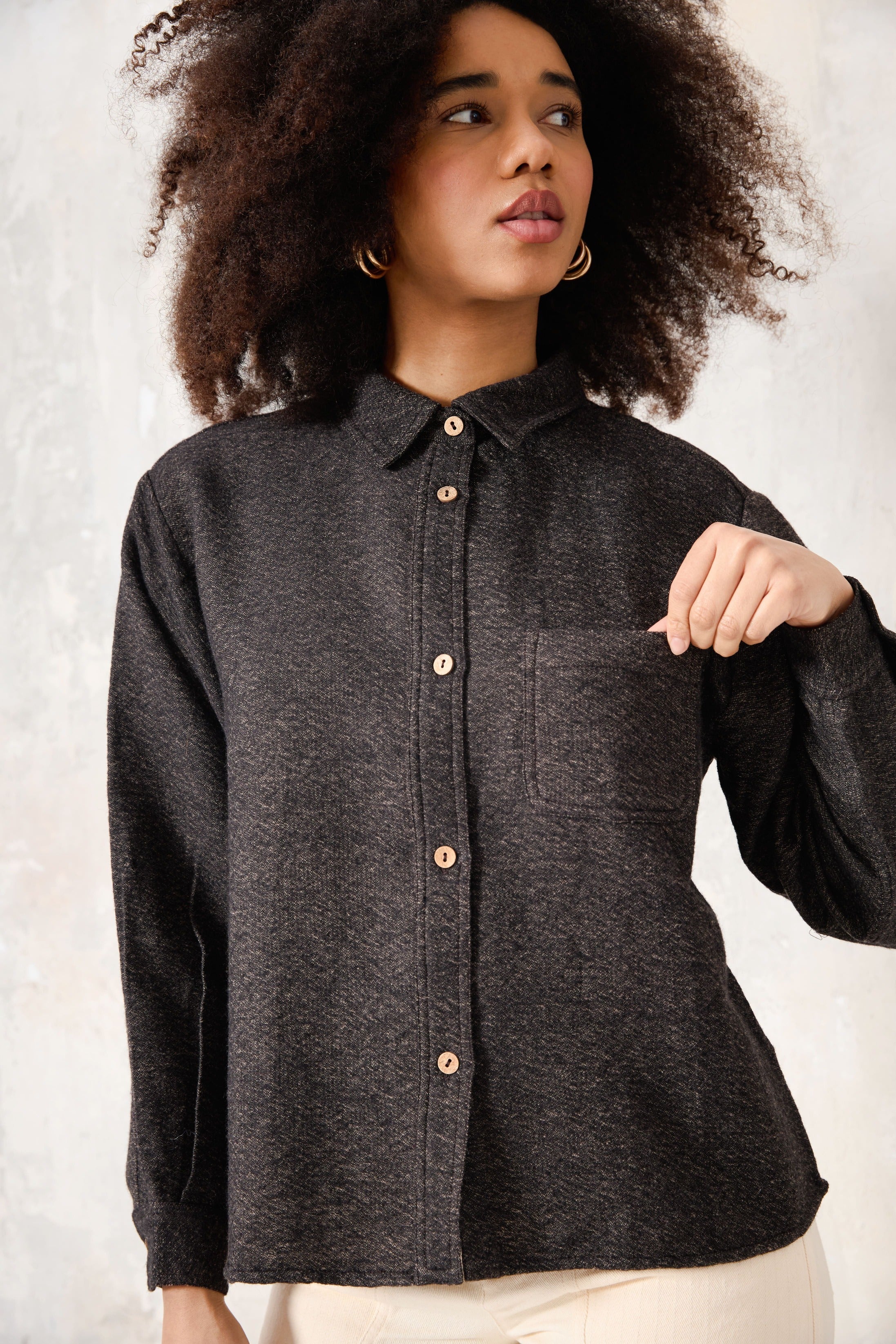 Chicosoleil Debra veste noir chiné laine vierge
