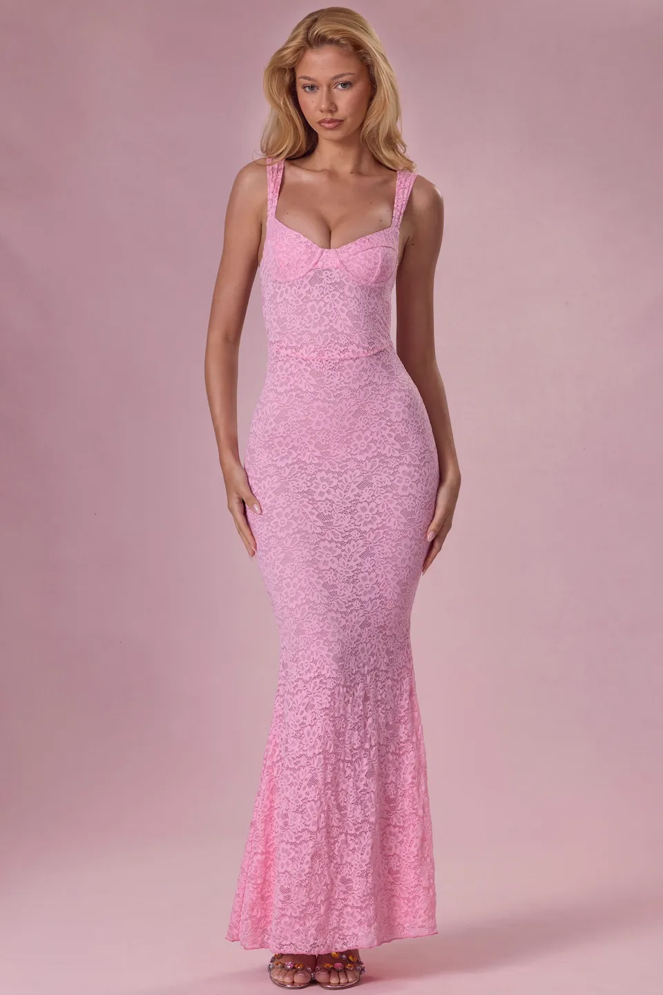 Oh Polly Lillienne robe dentelle rose sirène blush