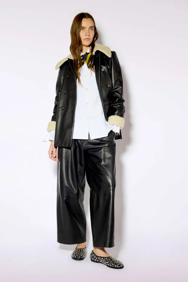 Liviana Conti Zachary veste cuir noir double boutonnage