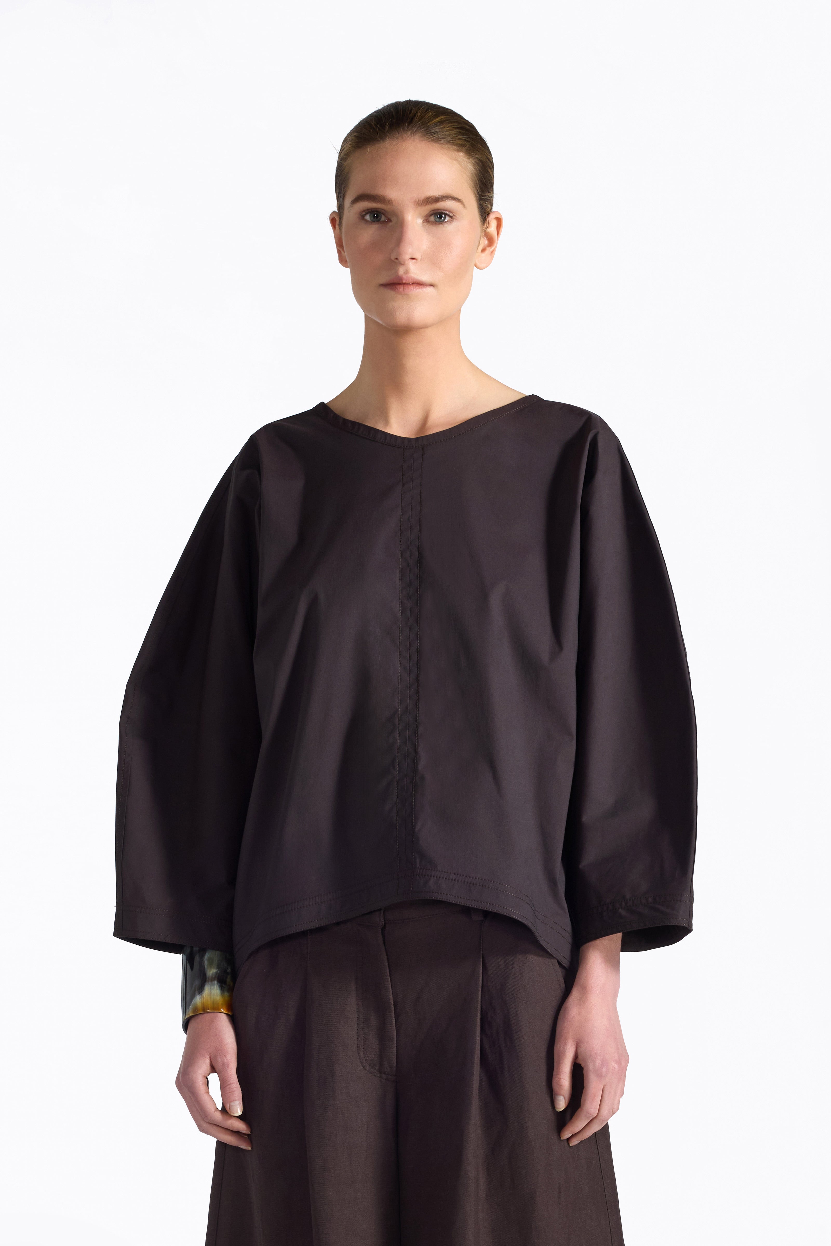 Liviana Conti Jade blouse fondente col V popeline