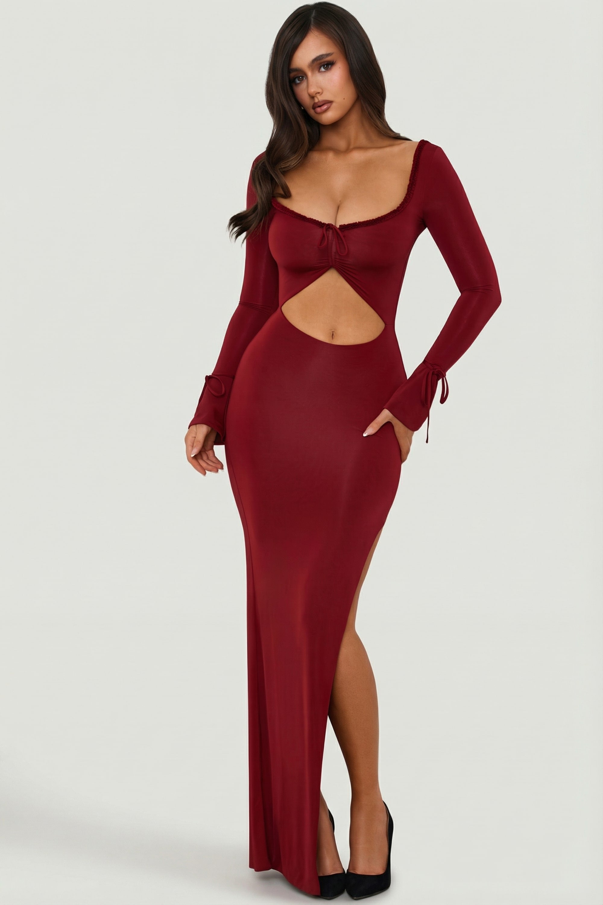 Oh Polly 10935 robe maxi rouge découpe volants