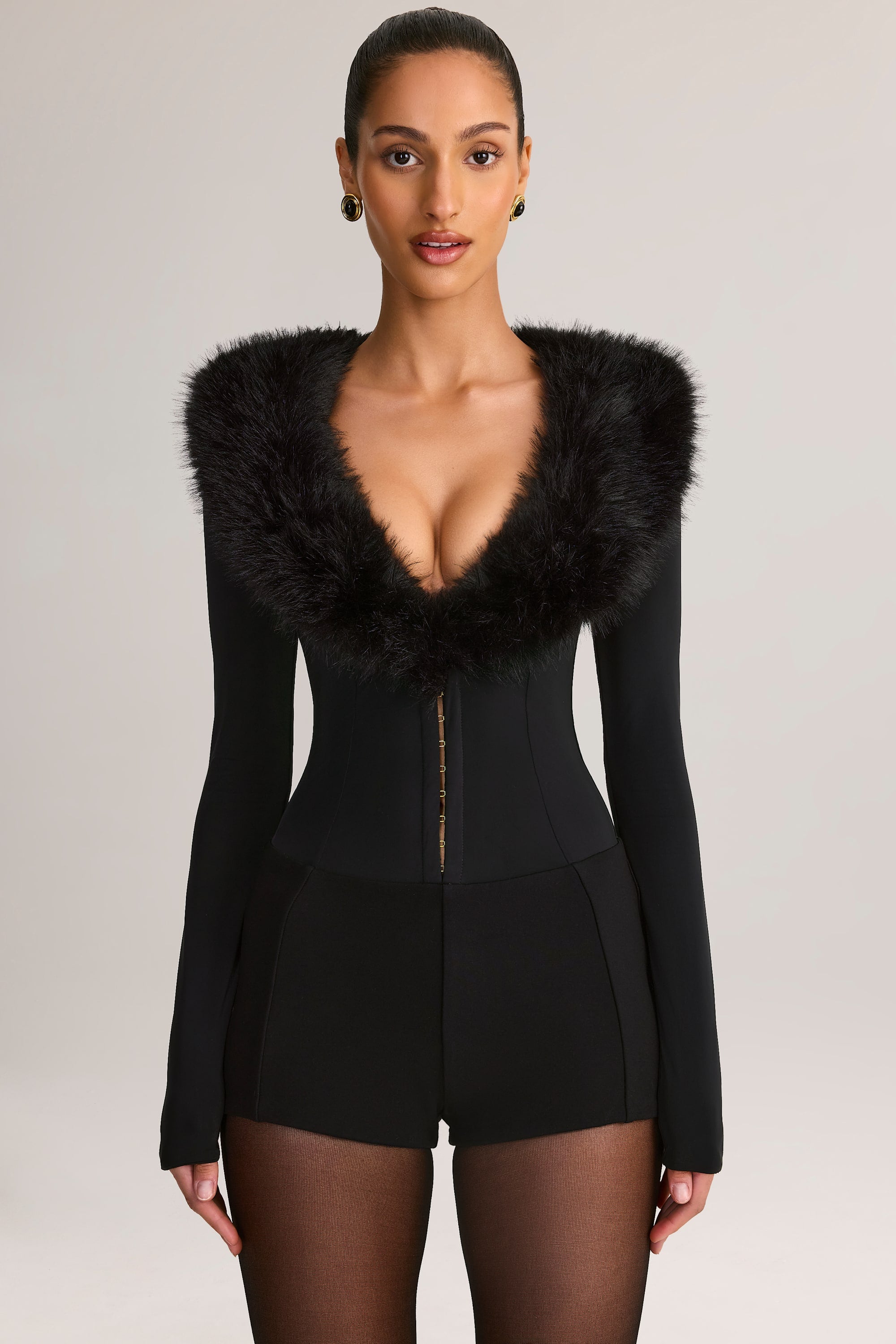Oh Polly Nesta Combishort Noir Col Fourrure Plongeant