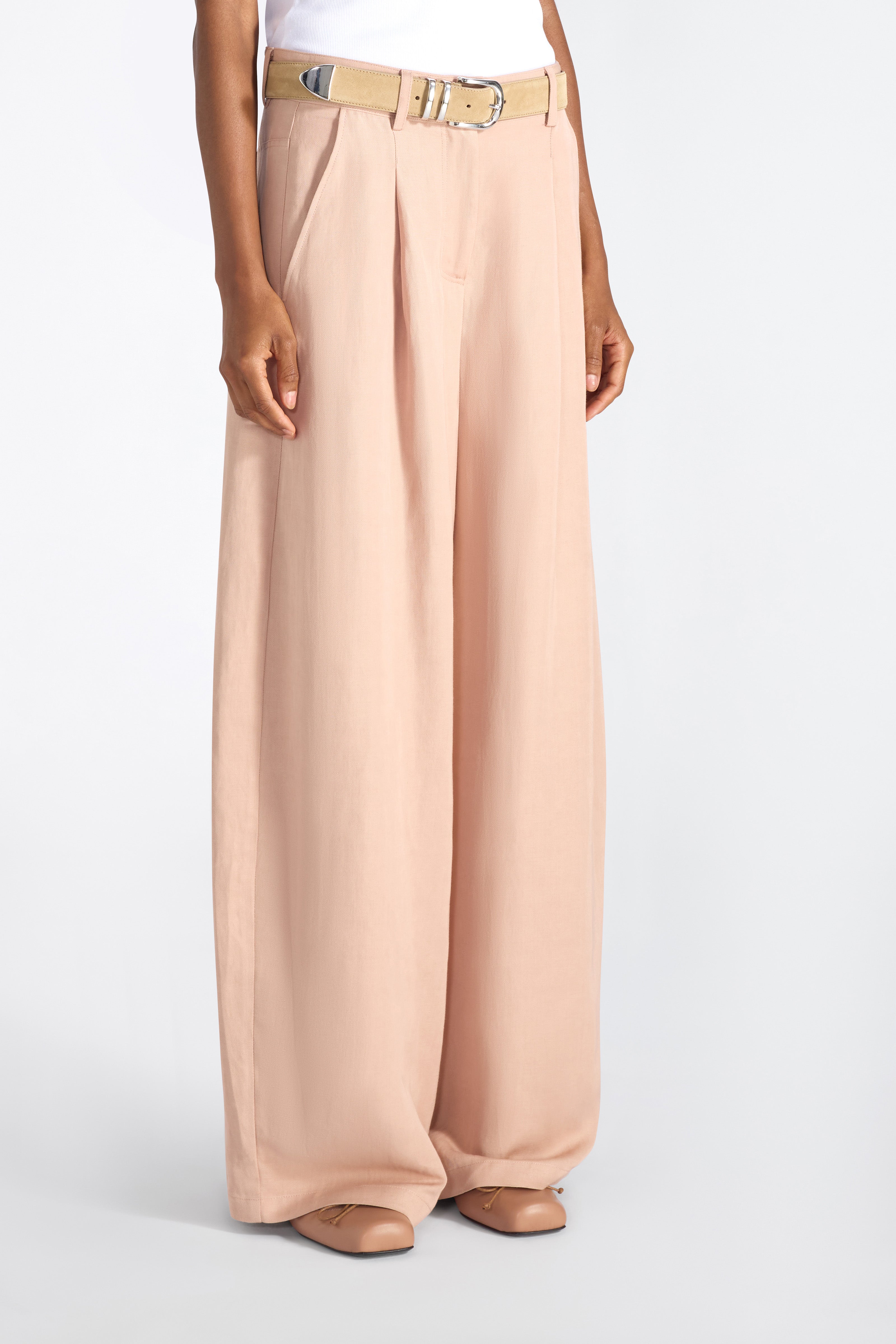 Liviana Conti Gareth pantalon palazzo lin fondente