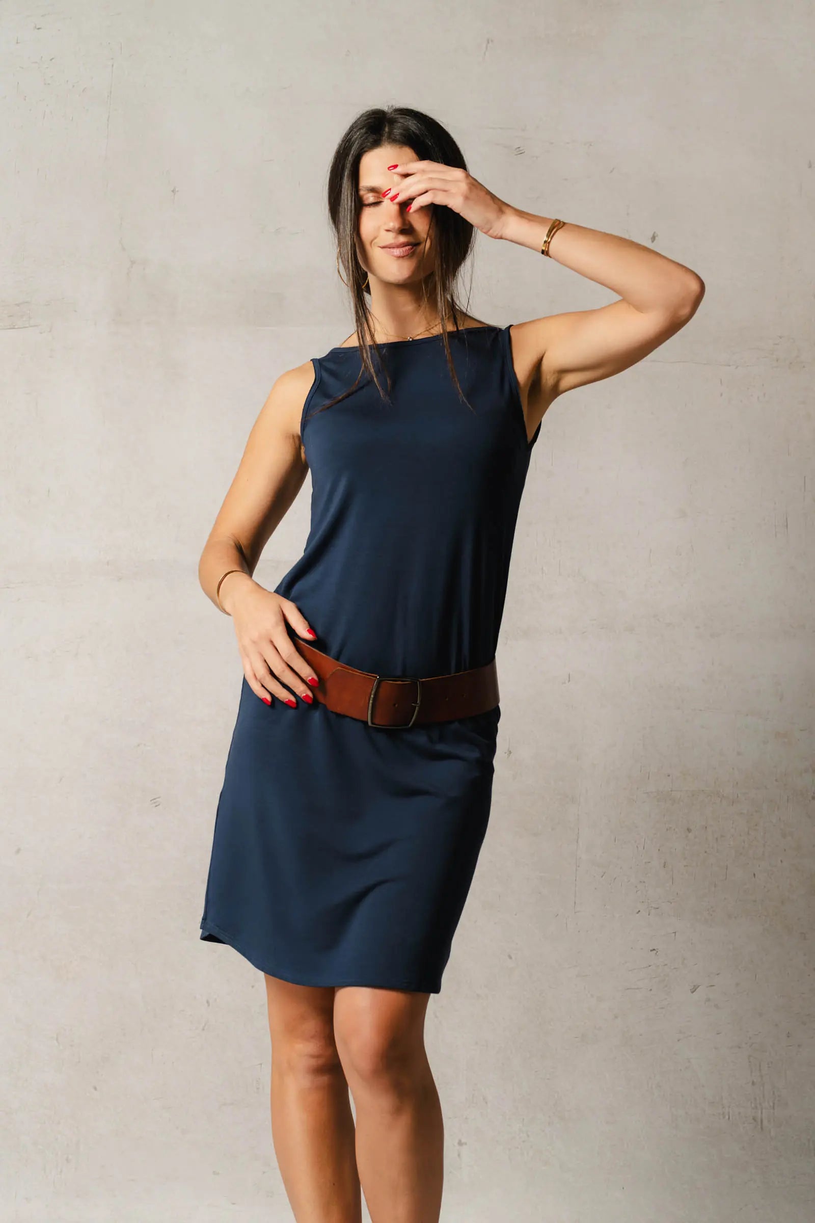 Thelma & Rose Feel Good Ziggy robe débardeur noire réversible