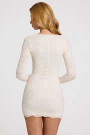 Oh Polly Darla 15400 mini robe dentelle blanche manches longues