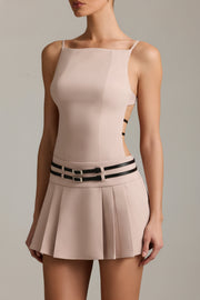 Oh Polly Dresses Leilani robe mini plissée mushroom dos nu