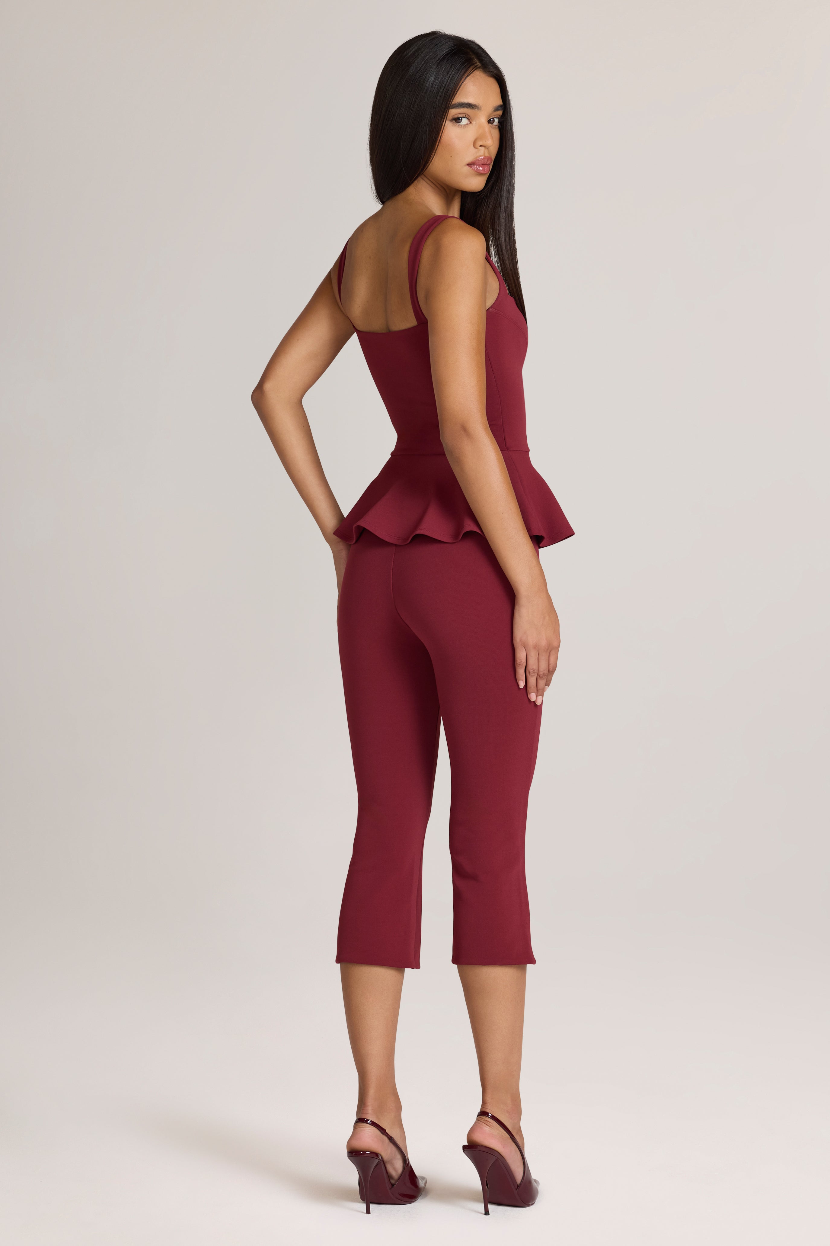 Oh Polly Geona pantalon capri ponte bordeaux stretch