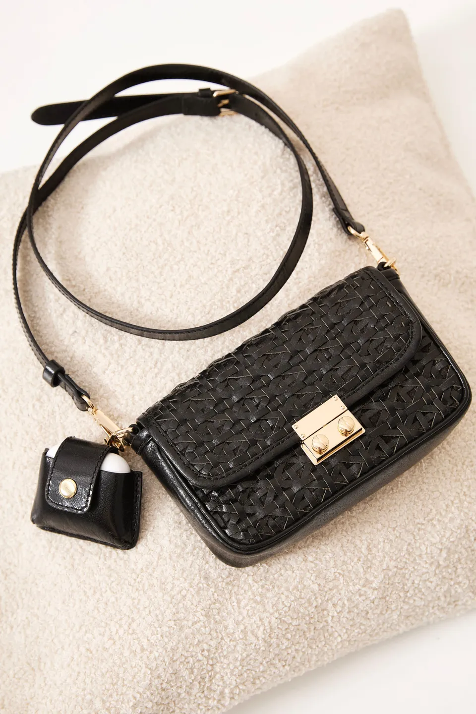 Chicosoleil Sacs Nolita sac bandoulière cuir noir tressé
