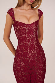 Oh Polly 15919 robe longue dentelle bordeaux moulante