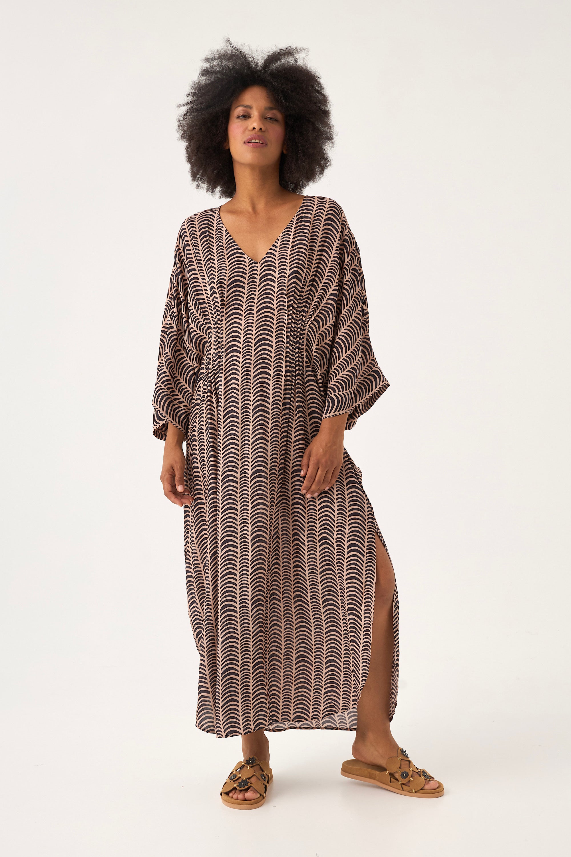 CHICOSOLEIL KAILI robe kaftan viscose sable ébène S