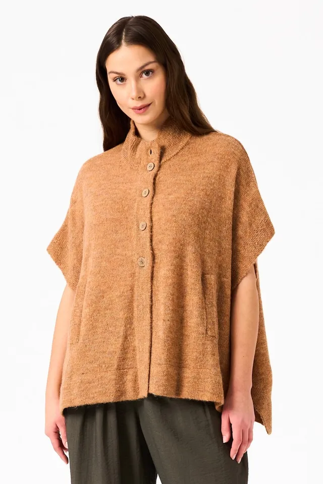 Chicosoleil Mailles Achill poncho cardigan beige laine mohair