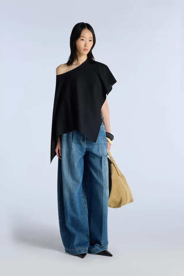 Liviana Conti Lyla cape noire viscose stretch