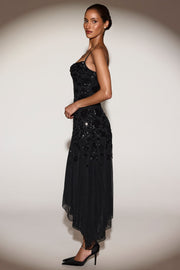Oh Polly Embellished Zelina Soft-Scoop robe noire sequins