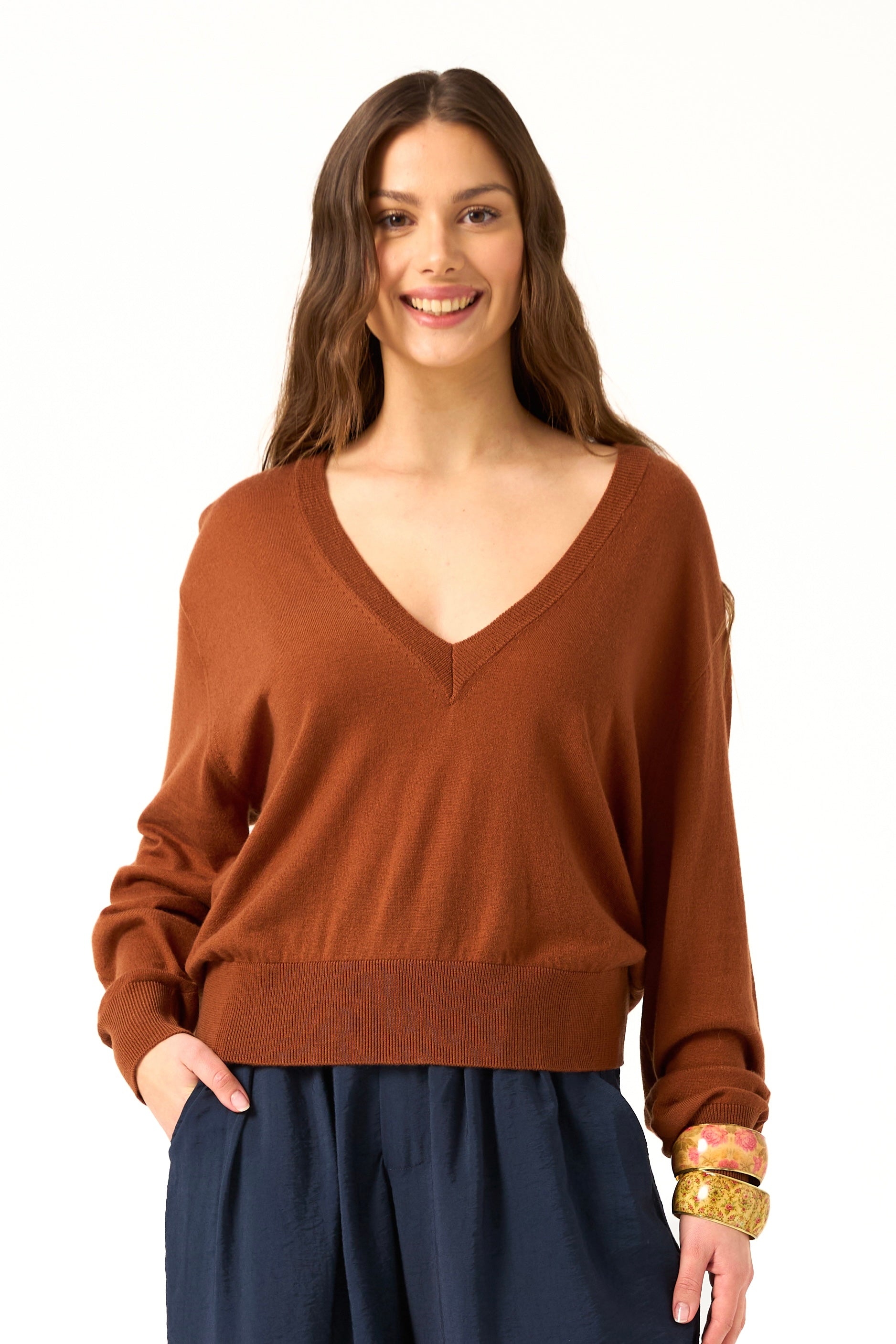 Chicosoleil Poupy pull oversize caramel col V maille