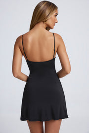 Oh Polly Deia robe mini trapèze noire découpe bijou