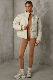 Oh Polly Essential doudoune cropped sand manches amovibles