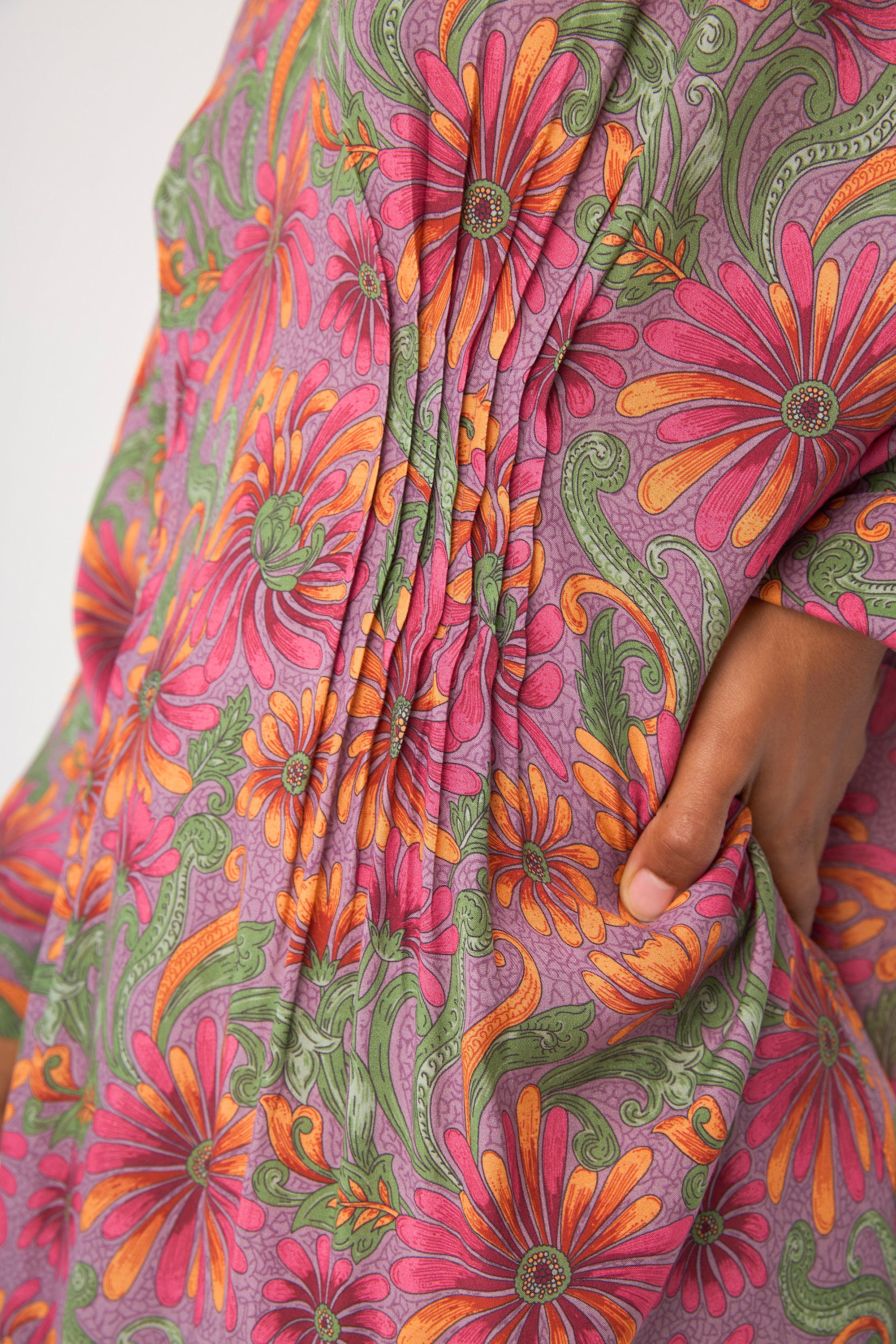 Chicosoleil Kaili robe kaftan satin fleur de satin