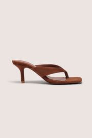 Oh Polly Xiana sandales tong talons marron cocoa 8 cm
