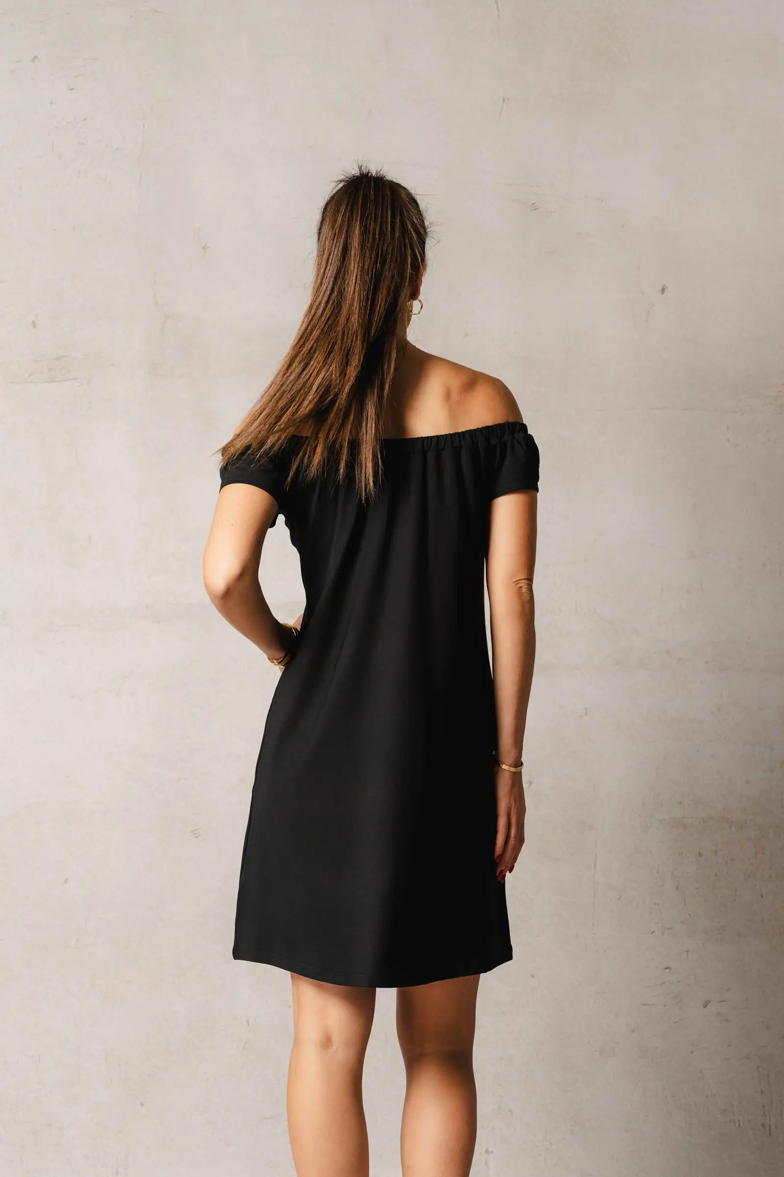 THELMA & ROSE Alba robe courte noire T1 col bardot