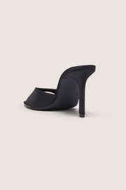 Oh Polly Gallie mules satin noires talon 8 cm