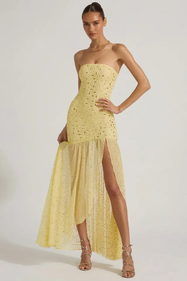Oh Polly Kerra robe maxi jaune strass asymétrique