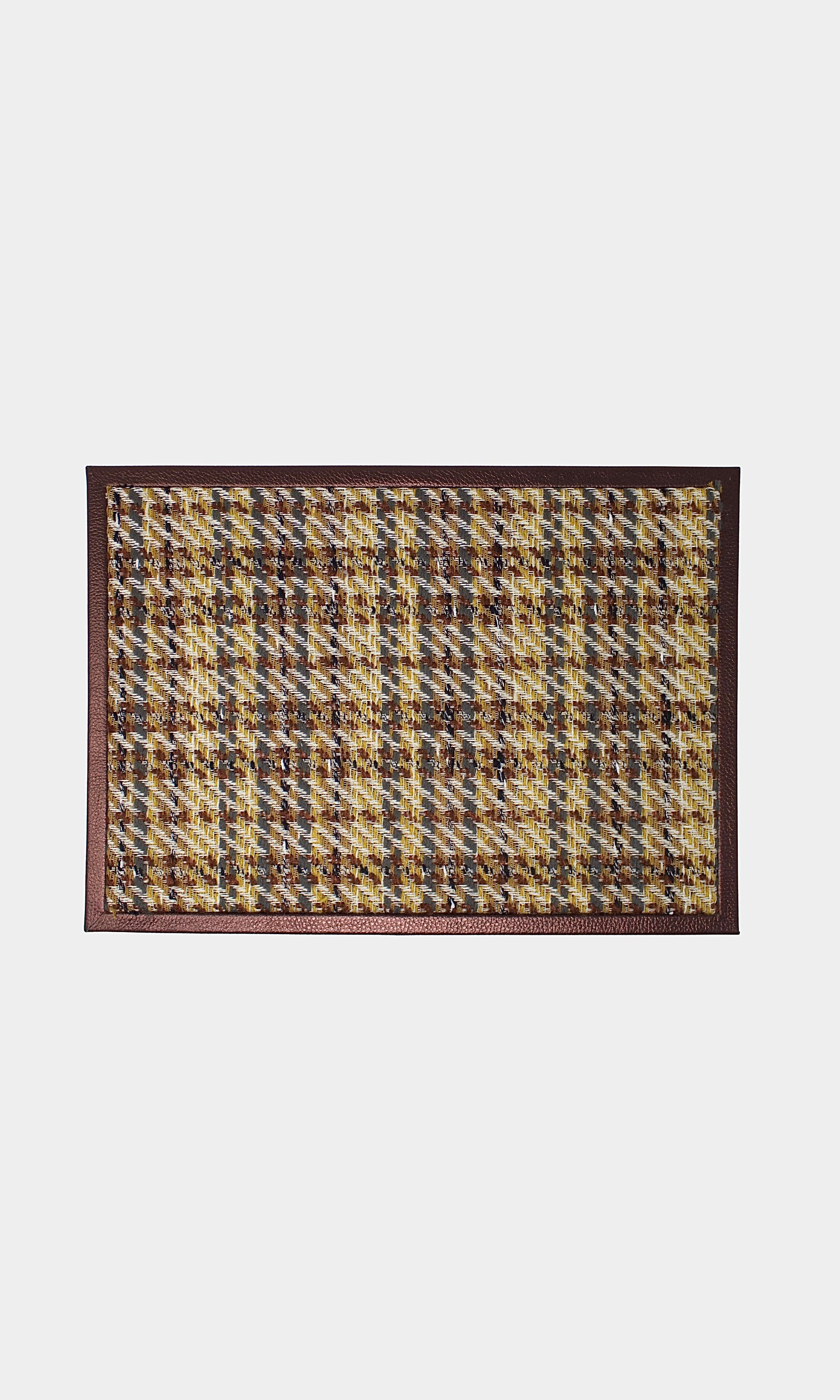 The Ethiquette Maison Villeroy backgammon cuir bordeaux