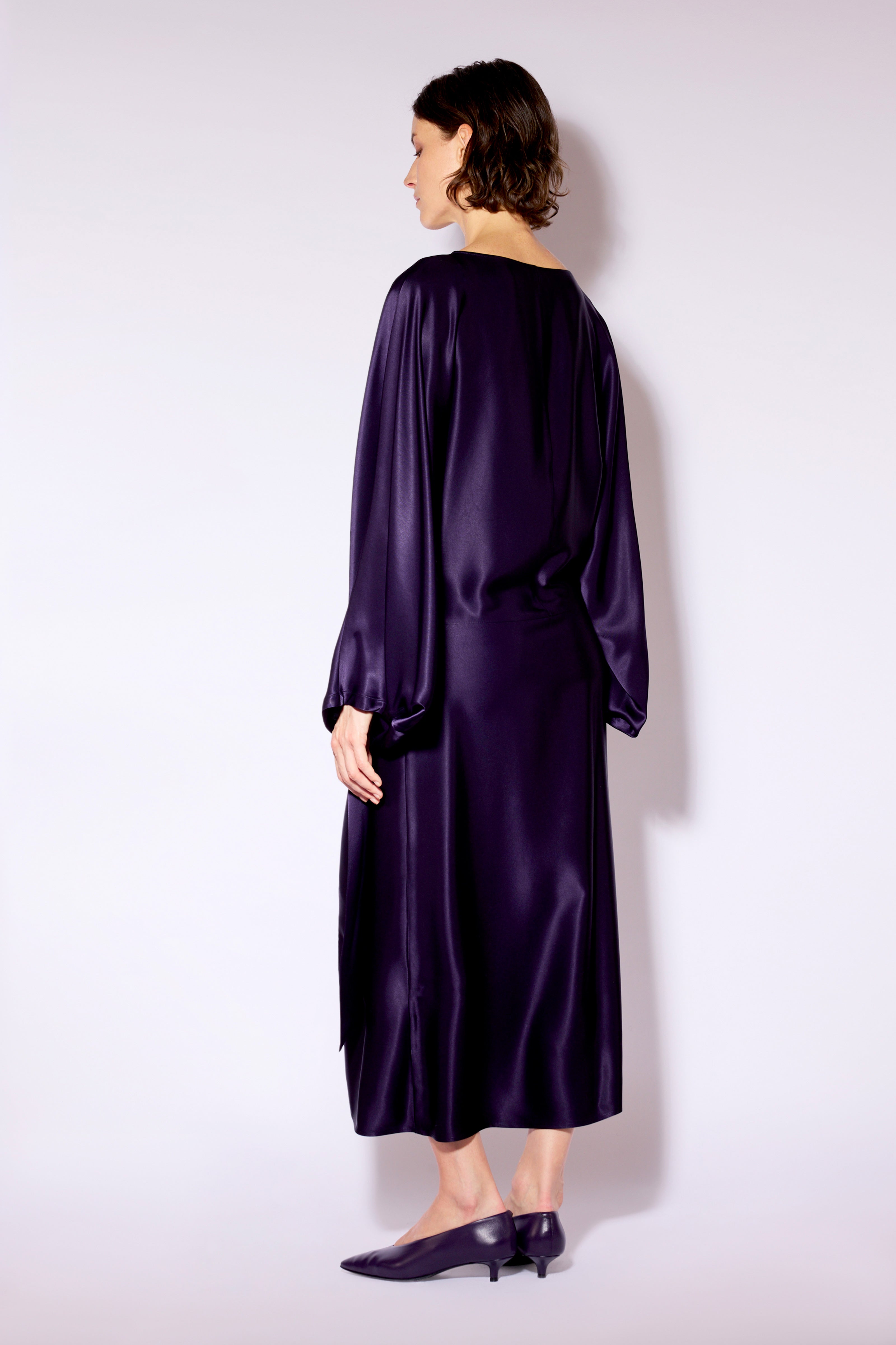 Liviana Conti Artemide robe midi satin myrtille 42