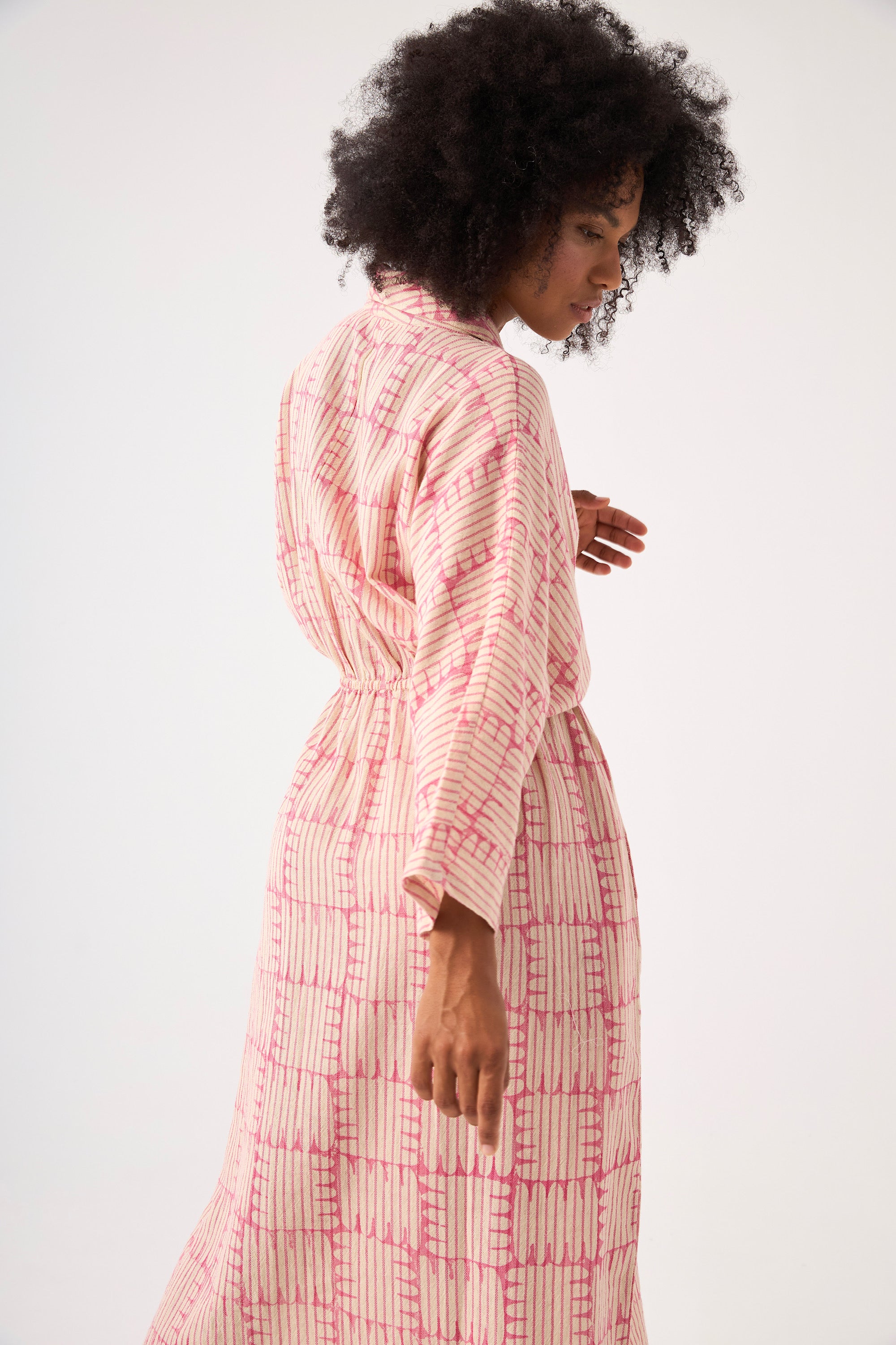 Chicosoleil Winona robe longue rose col châle coton