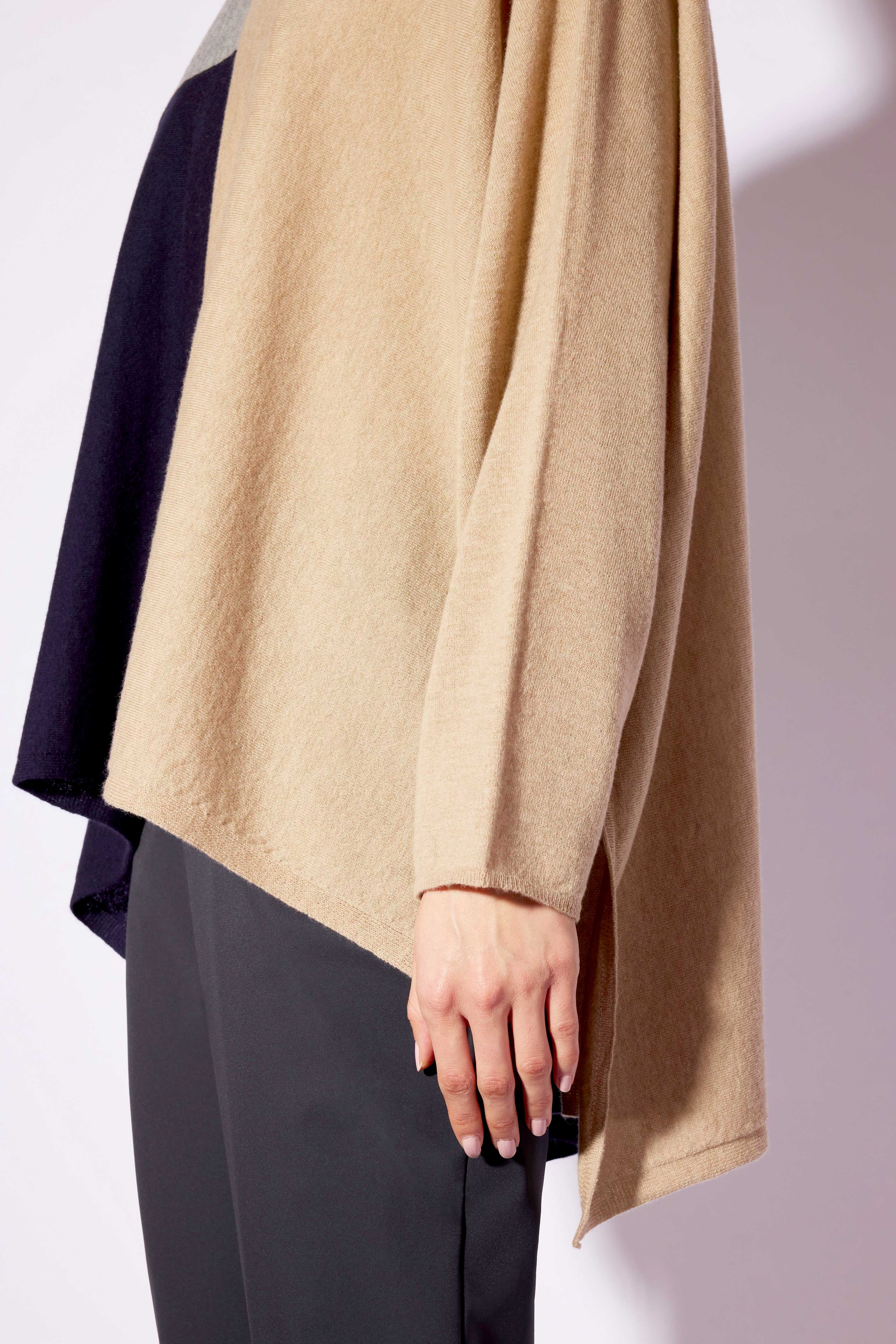 Liviana Conti Blake pull laine merinos camel S-M oversize
