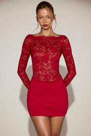 Oh Polly Eirlys robe mini dentelle rouge col bateau