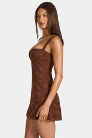 Oh Polly Annisa robe mini dentelle marron cocoa stretch