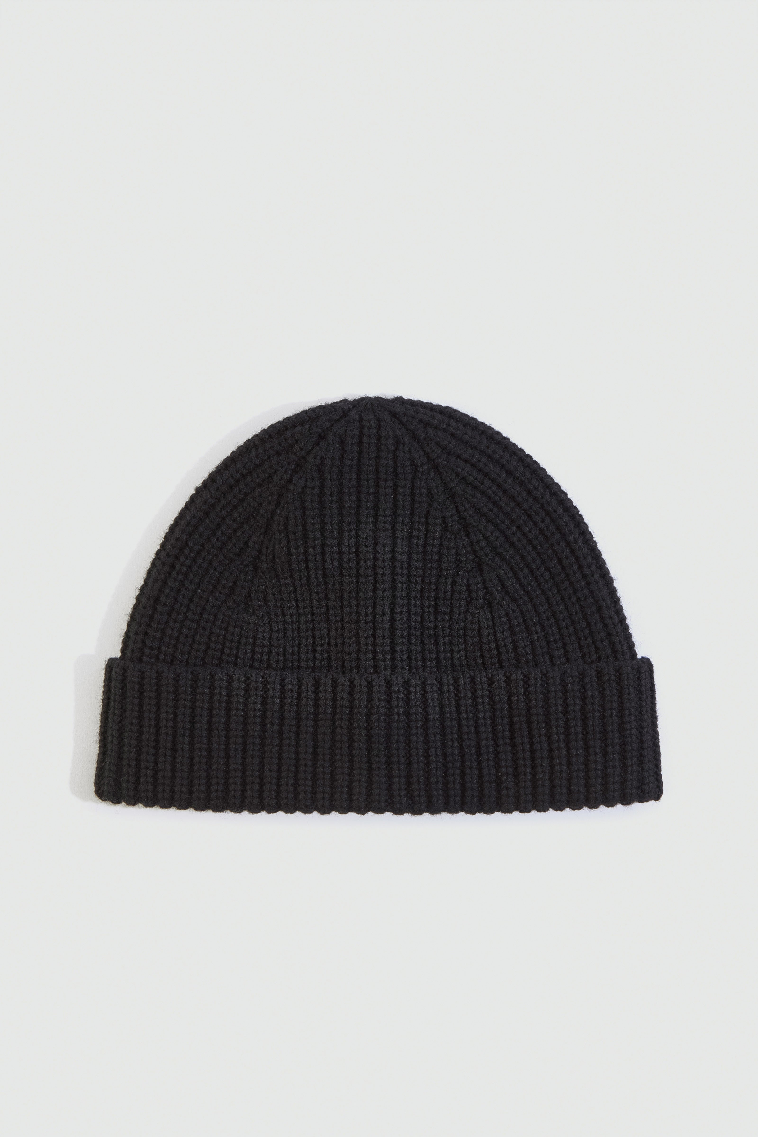 Liviana Conti Inés bonnet noir cachemire recyclé maille